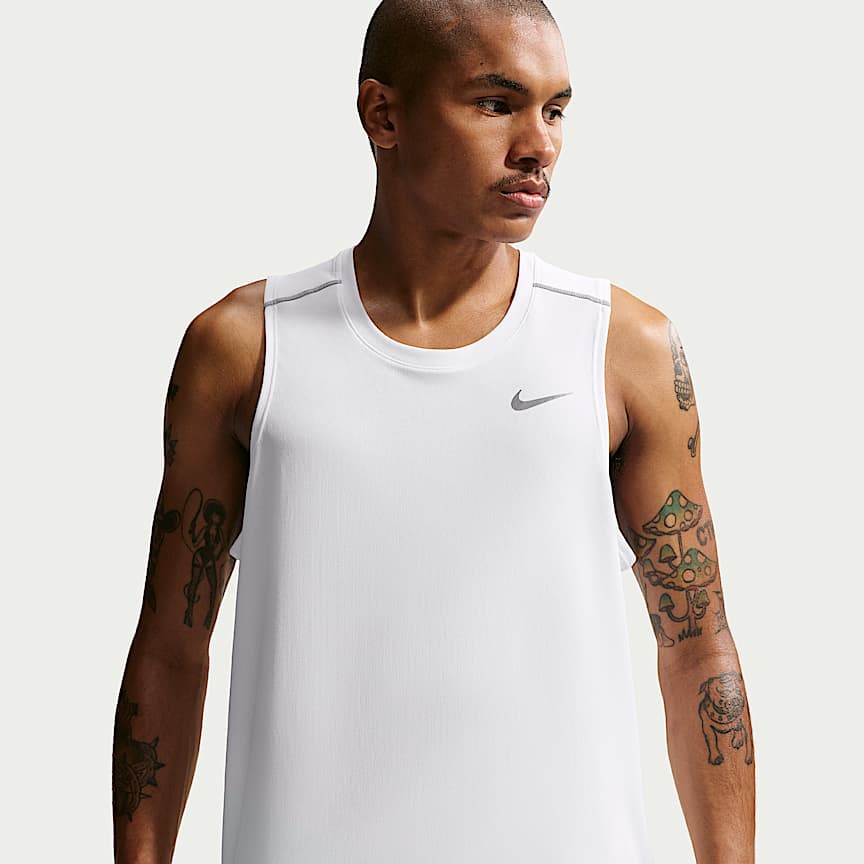 Nike AeroSwift Men's Dri-FIT ADV Running Singlet. Nike.com